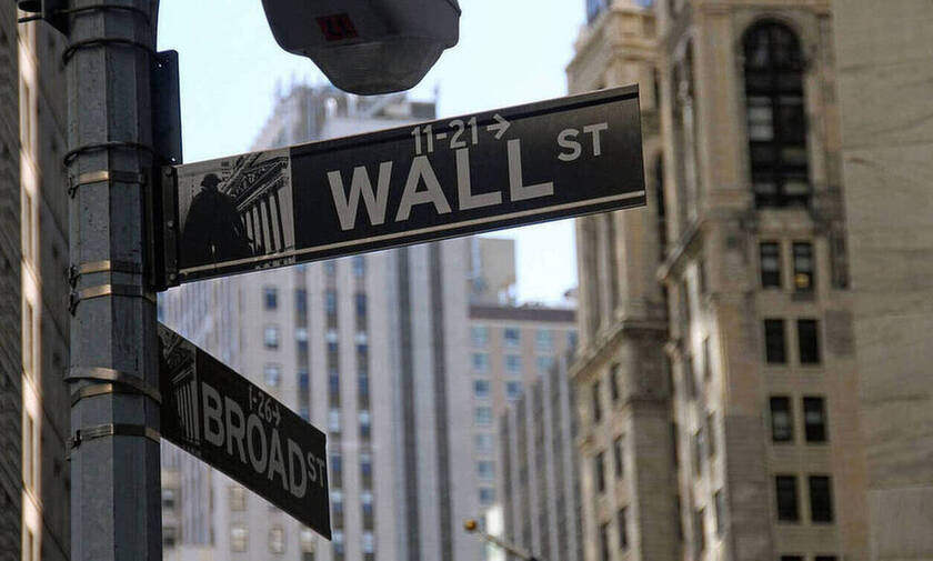Μικτά πρόσημα στη Wall Street - Άνοδος για το πετρέλαιο
