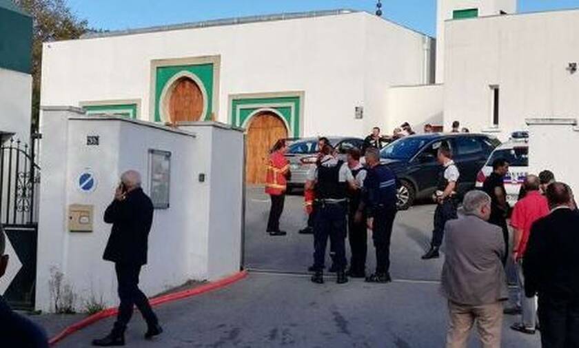 Γαλλία: Πυροβολισμοί σε τζαμί - Αναφορές για θύματα 