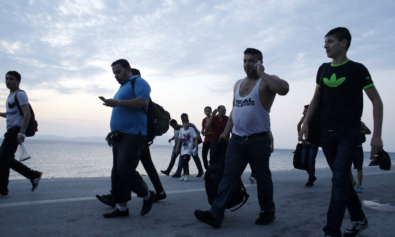 «Βόμβα» Ζέεχοφερ για το προσφυγικό: Μεγάλες αλλαγές για την Ελλάδα 