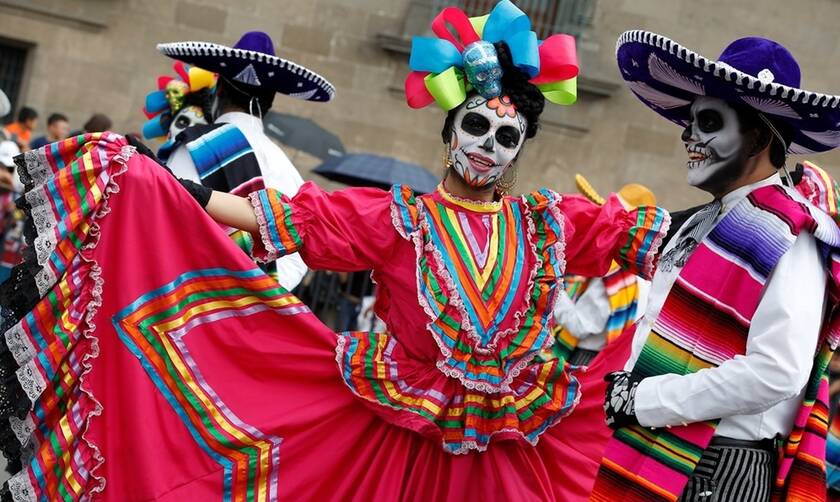 Dia de los muertos: Εντυπωσιακές μεταμφιέσεις για την «Ημέρα των Νεκρών» στο Μεξικό (pics)