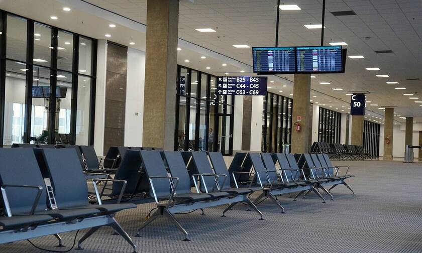 Χάος στα αεροδρόμια: Ακυρώθηκαν εκατοντάδες πτήσεις – Ταλαιπωρία για χιλιάδες επιβάτες