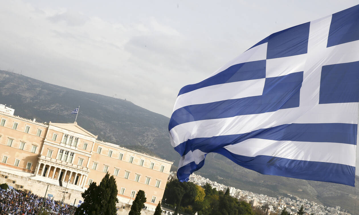 Σε τροχιά αναβάθμισης η Ελλάδα - Τι λένε οι οίκοι αξιολόγησης για την οικονομία