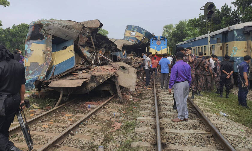 Τραγωδία στο Μπανγκλαντές: Μετωπική σύγκρουση τρένων - Τουλάχιστον 16 νεκροί
