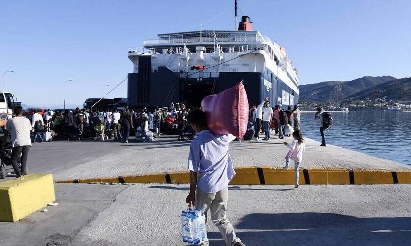 Στο Πειραιά κατέπλευσαν δύο πλοία με 179 πρόσφυγες και μετανάστες από το Ανατολικό Αιγαίο