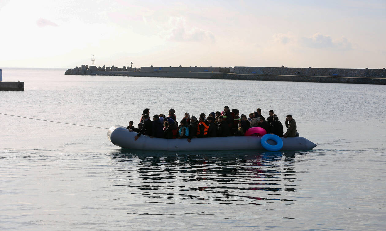 «Ασφυξία» στα νησιά του Αιγαίου: Τουλάχιστον 643 πρόσφυγες και μετανάστες αποβιβάστηκαν σε ένα 24ωρο