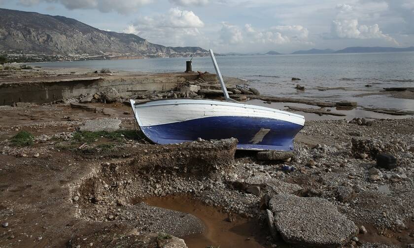 Κακοκαιρία «Γηρυόνης»: Καταστροφές, πλημμύρες, μεγάλα ύψη βροχής και πάνω από 11.000 κεραυνοί
