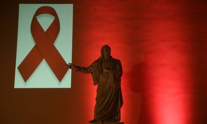 Πρόσβαση σε έγκαιρη προφυλακτική αγωγή κατά του AIDS ζητά ο Πανελλήνιος Φαρμακευτικός Σύλλογος 