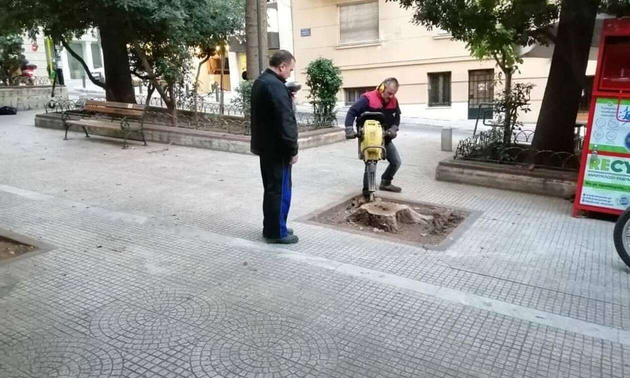Δήμος Αθηναίων: Επιχείρηση καθαρισμού στην πλατεία του Αγίου Διονυσίου Αρεοπαγίτου (pics+vid)