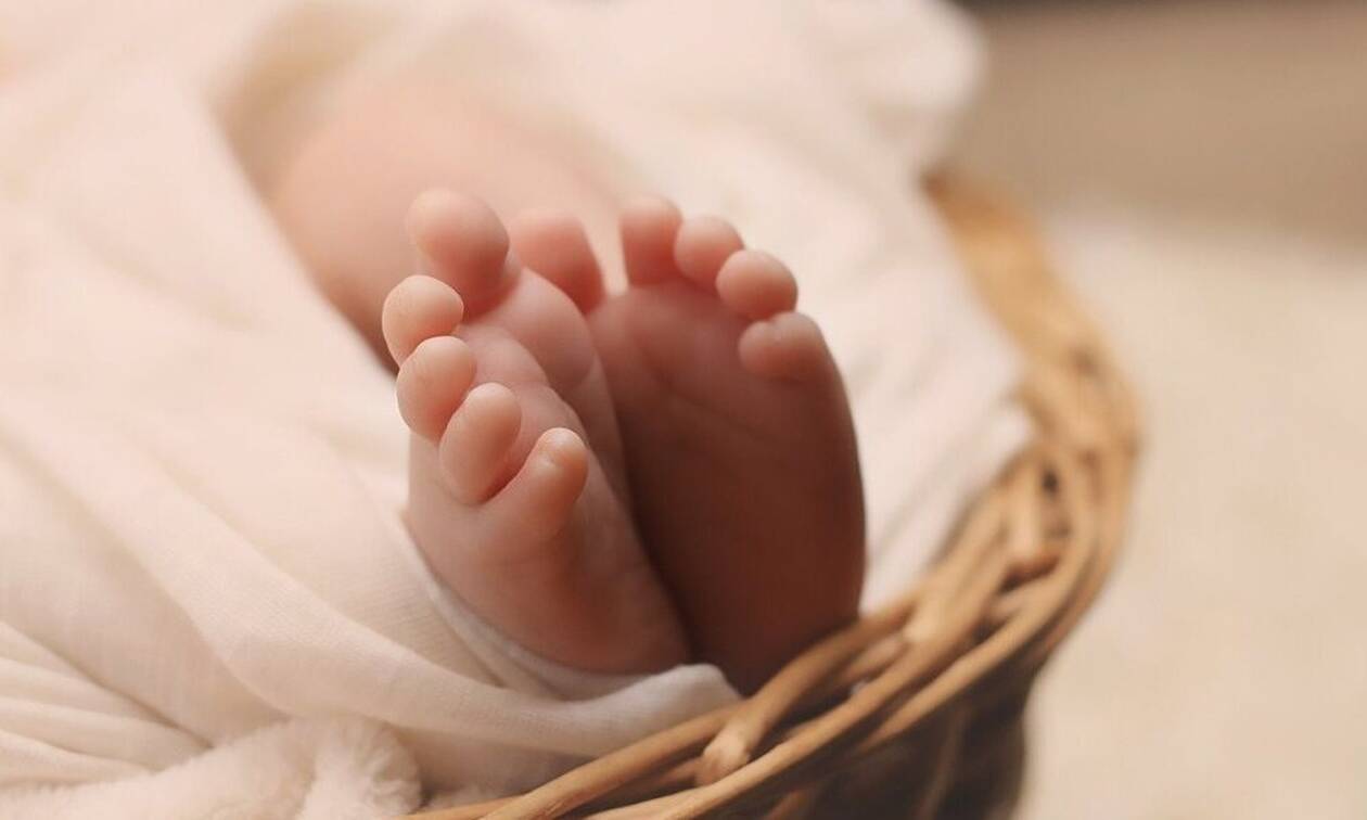 Μωρό γεννήθηκε με δύο κεφάλια και τρία χέρια (ΠΡΟΣΟΧΗ: ΣΚΛΗΡΕΣ ΕΙΚΟΝΕΣ)