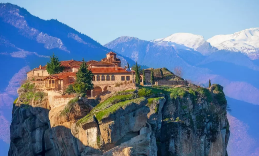 Το βίντεο με τα μοναστήρια της Ελλάδας που θα αγαλλιάσει την ψυχή σου!