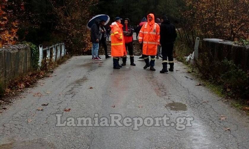 Κακοκαιρία «Διδώ»: Εικόνες καταστροφής στην Εύβοια - Έπεσε γέφυρα και αποκλείστηκαν χωριά