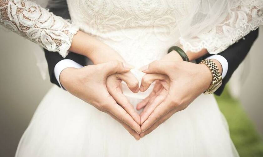 Χαμός σε γάμο: Η νύφη παράτησε το γαμπρό - Δείτε τι συνέβη 