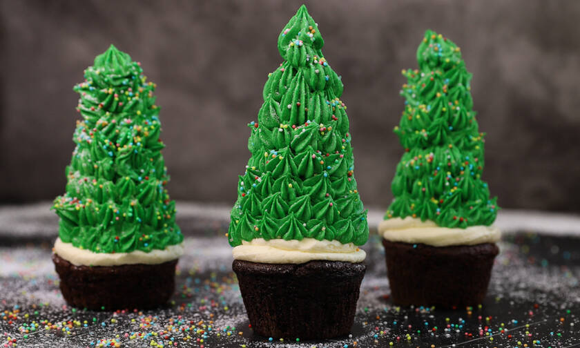 Η γλυκιά συνταγή της ημέρας: Cupcakes χριστουγεννιάτικου δέντρου