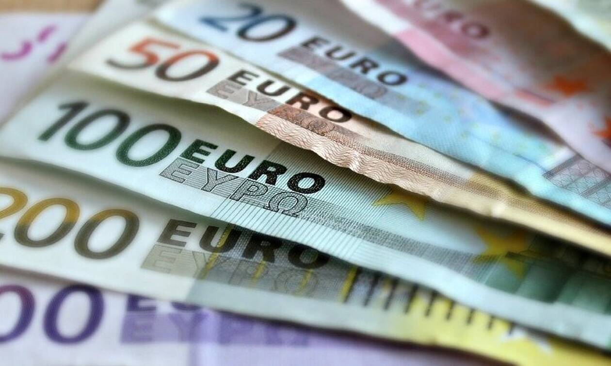 ΟΠΕΚΑ: Ποιοι θα λάβουν επίδομα από 700 μέχρι 1000 ευρώ