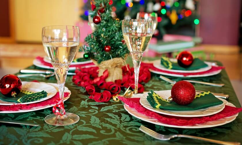 Γιαγιά χρέωσε 41 ευρώ το άτομο την οικογένειά της στο χριστουγεννιάτικο τραπέζι (photos)