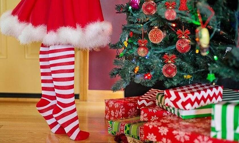 Η ιστορία του Χριστουγεννιάτικου Δέντρου που κοσμεί τα σπίτια μας κάθε Πρωτοχρονιά