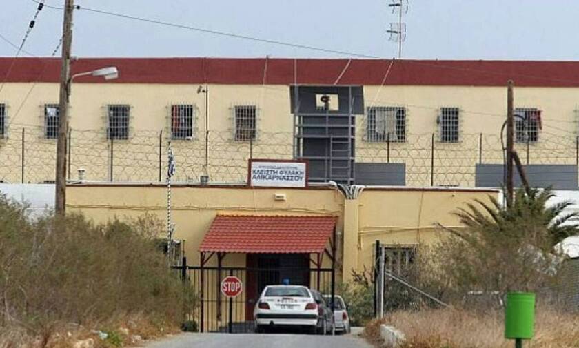 Κρήτη: Το χριστουγεννιάτικο δώρο στον κρατούμενο έκρυβε… χασίς