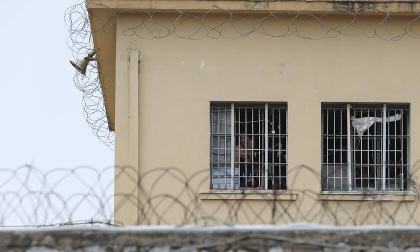 Δομοκός: Επέστρεψε τελικά στη φυλακή ο βαρυποινίτης που είχε πάρει άδεια