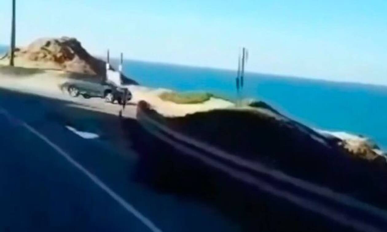 Βίντεο που κόβει την ανάσα: Αυτοκίνητο «βουτάει» σε γκρεμό 20 μέτρων
