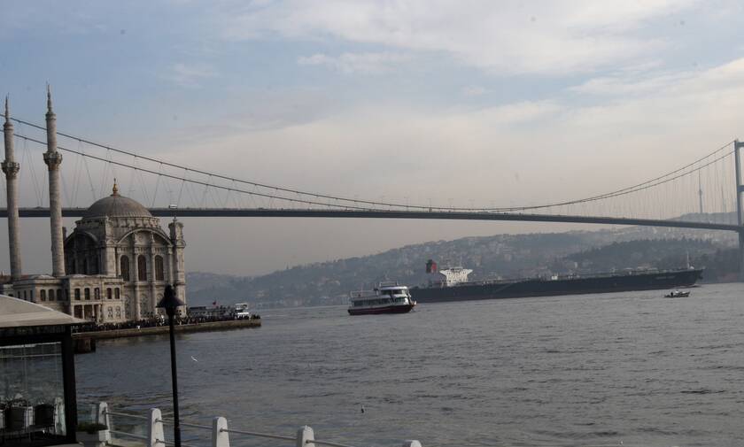 Ο Ερντογάν κλείνει τον Βόσπορο – Η φαραωνική διώρυγα της Κωνσταντινούπουλης και οι αντιδράσεις