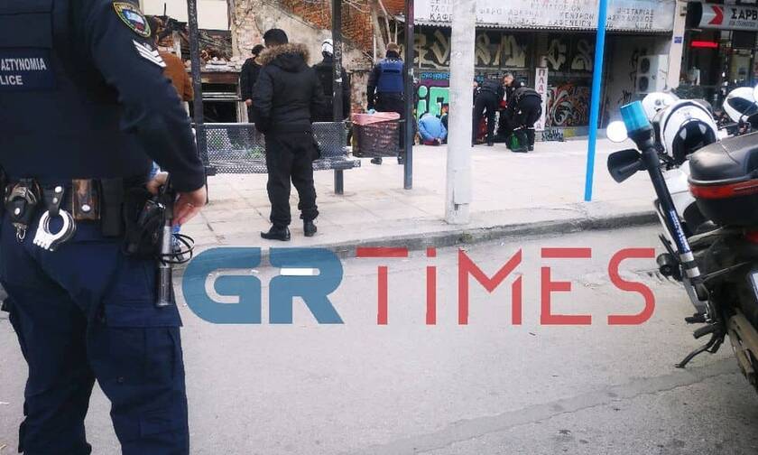 Θεσσαλονίκη: Ένοπλη ληστεία σε κατάστημα (pics - vid)
