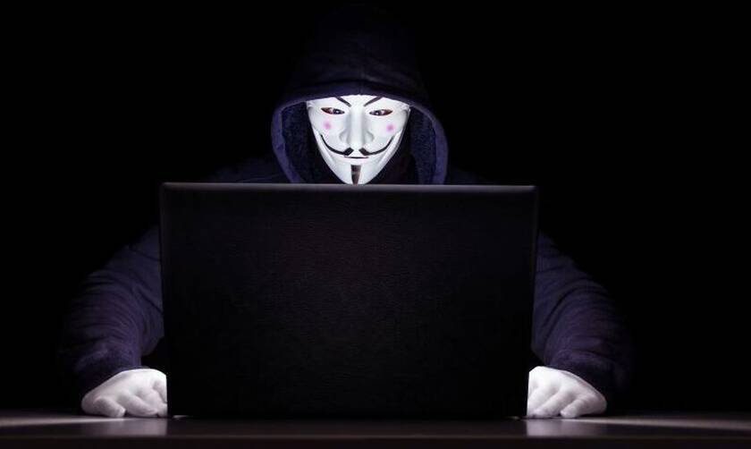 «Βόμβα» από τους Έλληνες Anonymous: «Ξέρουμε τον αρχηγό των Τούρκων χάκερς, θα τον αποκαλύψουμε»