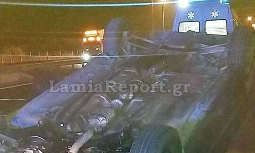 Σοκαριστικές εικόνες από τροχαίο στη Φθιώτιδα - Αμάξι αναποδογύρισε στην Eθνική Oδό  