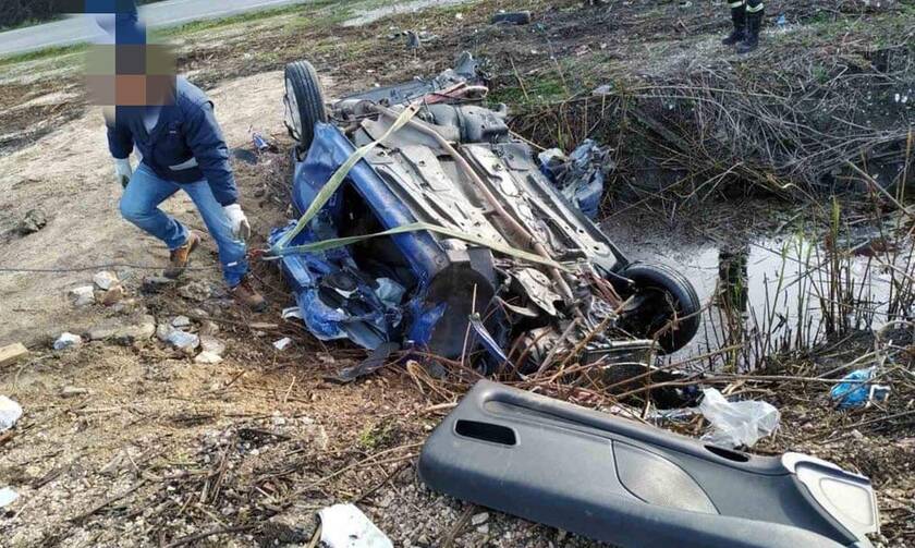 Πρέβεζα: Νεκρός 40χρονος σε φρικτό τροχαίο - Εικόνες ΣΟΚ από το διαλυμένο αυτοκίνητο
