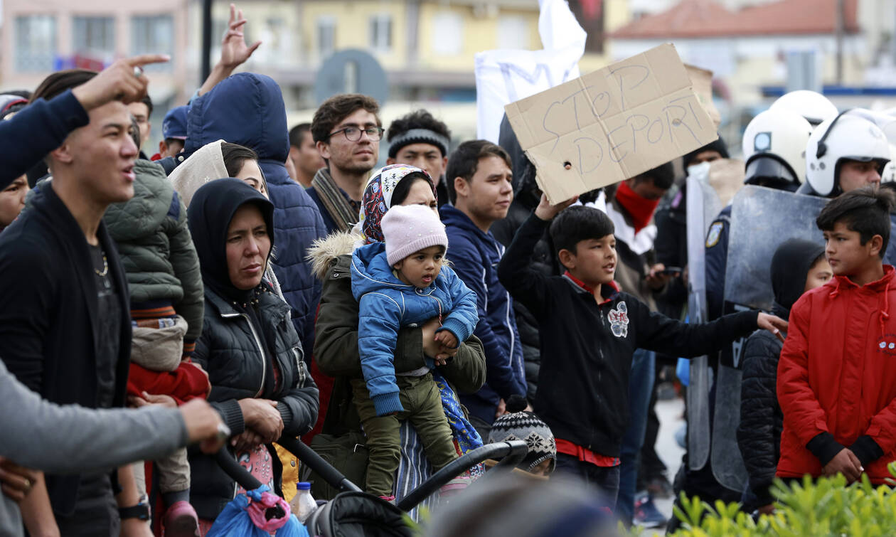 Μεταναστευτικό: Αντιδράσεις μετά την επίταξη χώρων για τα κλειστά κέντρα κράτησης