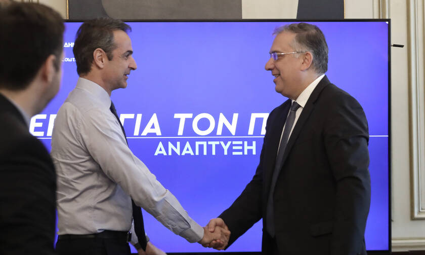 Αξιολόγηση Μητσοτάκη του υπουργείου Εσωτερικών - «Εμπιστευόμαστε τον Έλληνα δημόσιο λειτουργό»