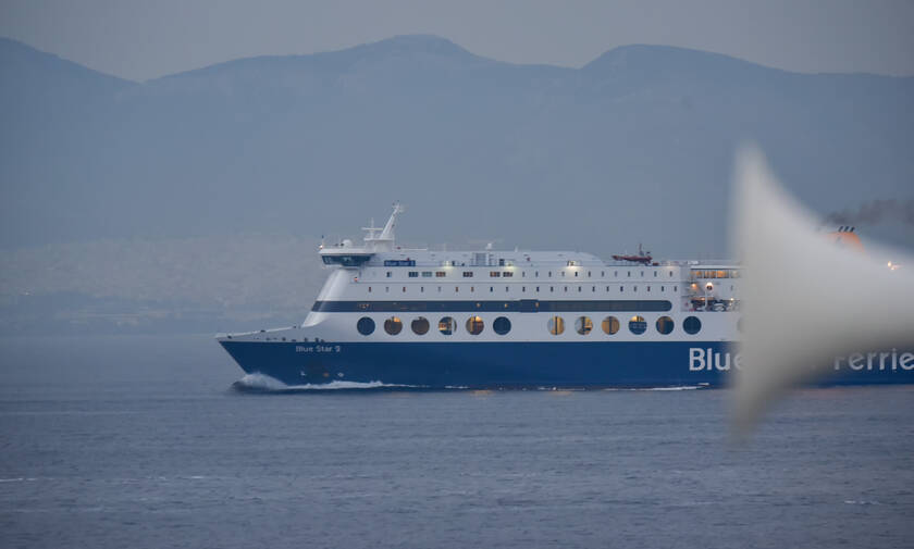 Θρίλερ στη Ρόδο: Τρόμος για τους επιβάτες του Blue Star 2 λόγω κακοκαιρίας
