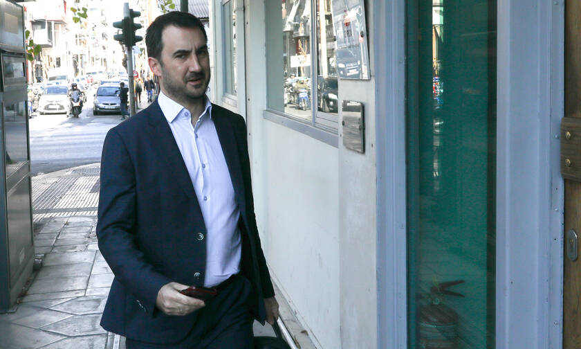 ND's obsessions in migration have led to total chaos, SYRIZA's Charitsis says