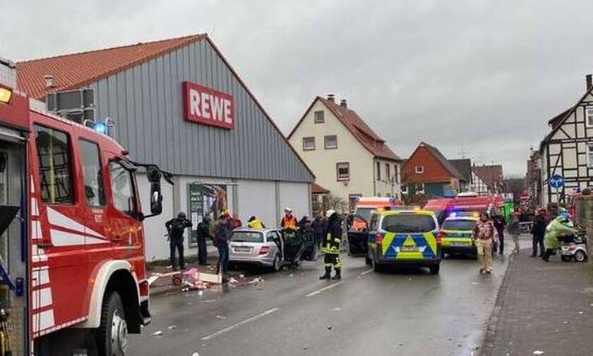 Γερμανία: Αυτοκίνητο έπεσε σε πεζούς στην πόλη Φόλκμαρζεν