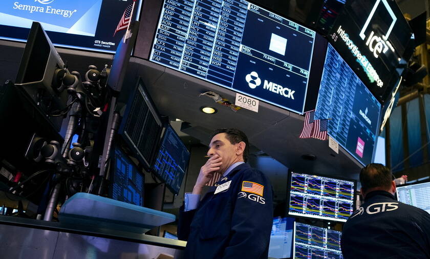 Ο κοροναϊός «μόλυνε» τη Wall Street - Χωρίς τέλος η πτώση στο πετρέλαιο
