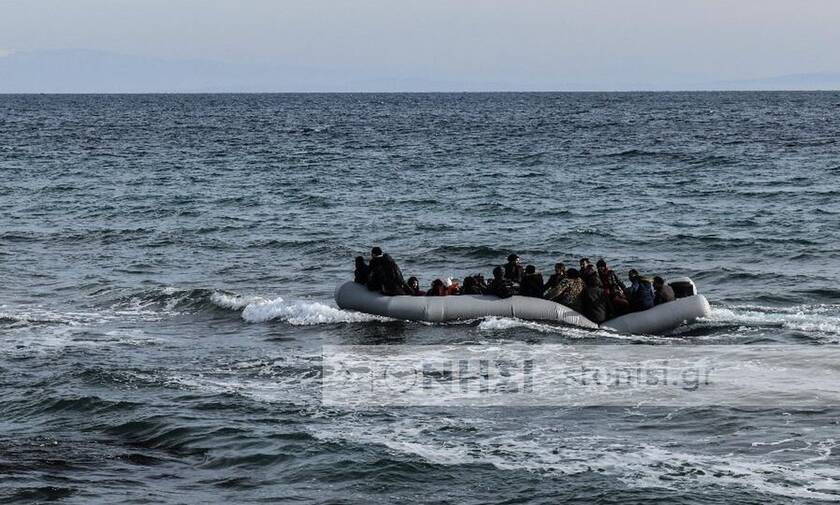 Μεταναστευτικό – Έτοιμα να «βουλιάξουν» τα νησιά: Συρρέουν μετανάστες σε Μυτιλήνη, Χίο και Σάμο