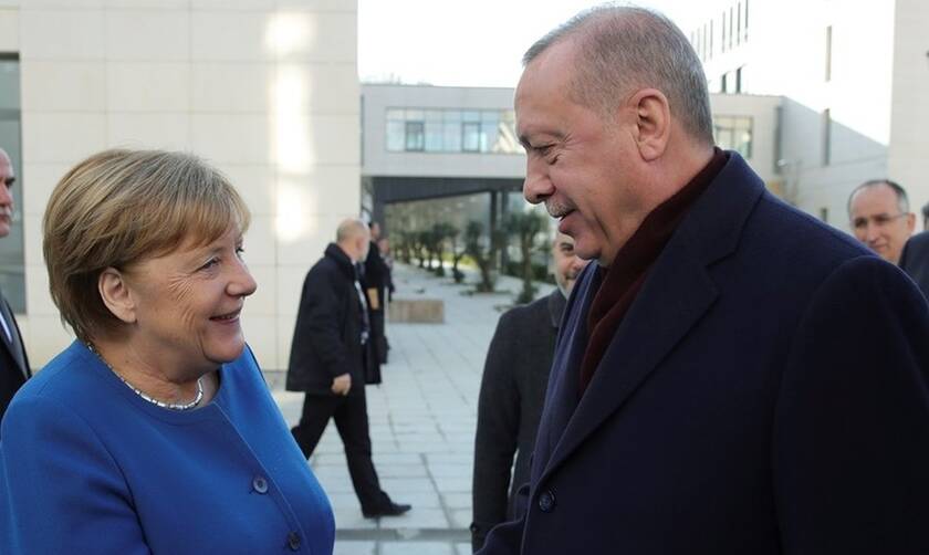 Αυτή είναι η «φίλη» μας Γερμανία:Στέλνει 32 εκατ.ευρώ στην Τουρκία και...20 αστυνομικούς στην Ελλάδα
