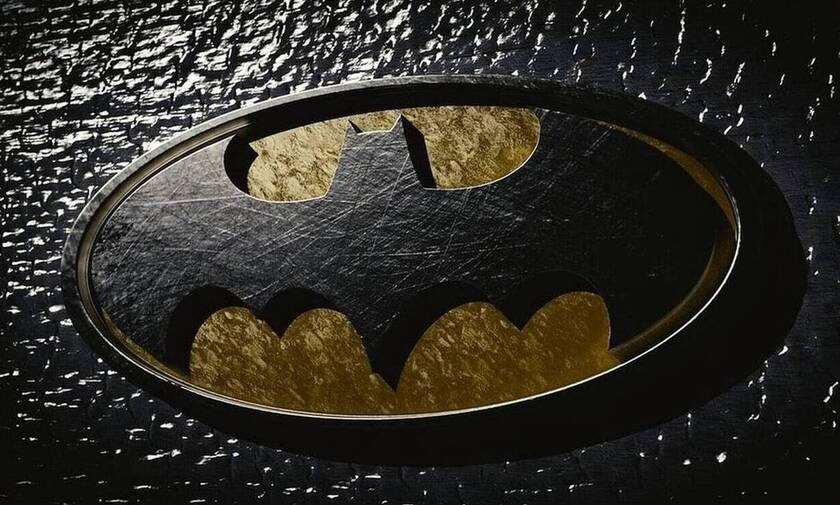 Batman: Οι πρώτες φωτογραφίες από Batmobile – Εντυπωσιάζει νέο όχημα του υπερήρωα (pics)