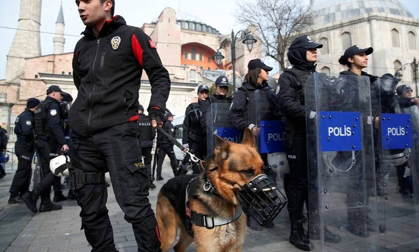 Τουρκία: Οι Αρχές απέλασαν δύο Γερμανούς υπηκόους για σχέσεις με τρομοκρατία