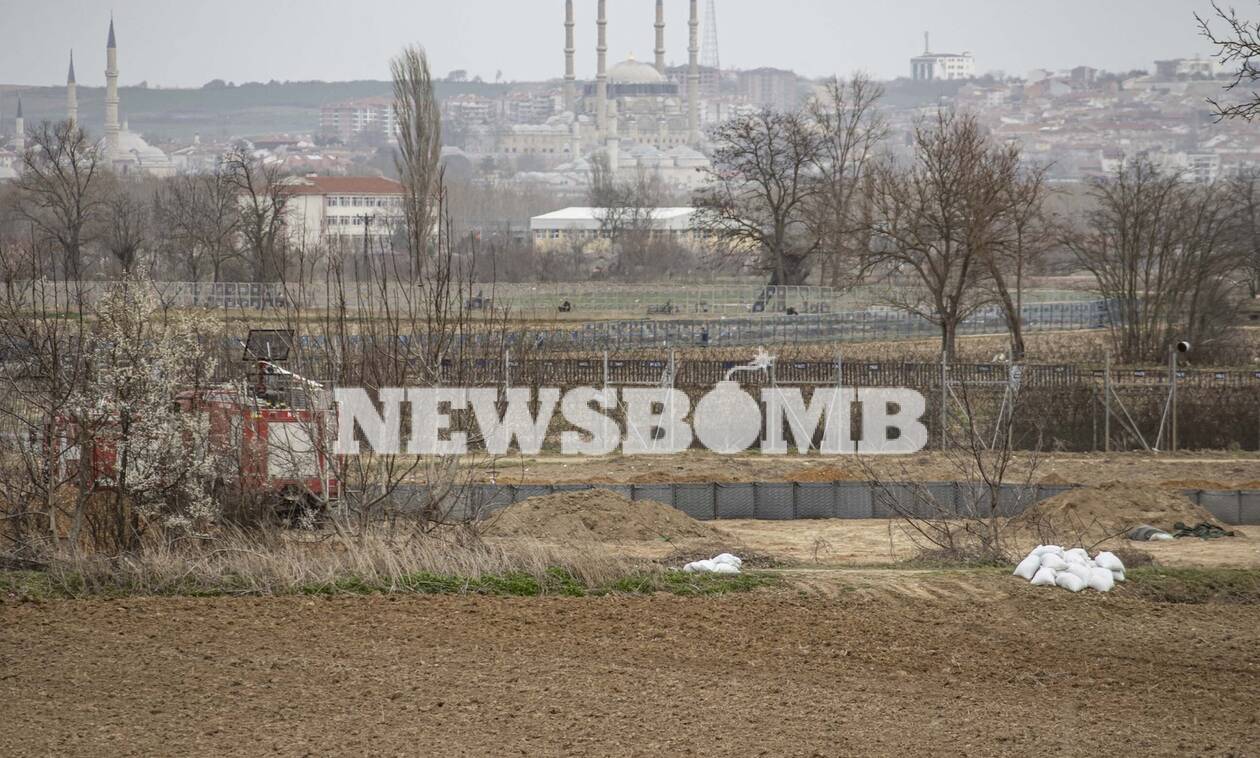 Το Newsbomb.gr στον Έβρο: Ενισχύεται ο φράχτης – Θωρακίζεται η γραμμή άμυνας από τις επιθέσεις