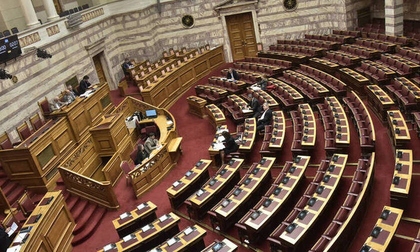 Κοροναϊός στην Ελλάδα: Σε κατάσταση συναγερμού «επιπέδου 1» η Βουλή