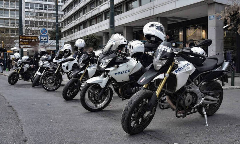 Κορωνοϊός: Νέο σχέδιο αστυνόμευσης - Περισσότεροι αστυνομικοί στους δρόμους με εντολή Χρυσοχοΐδη
