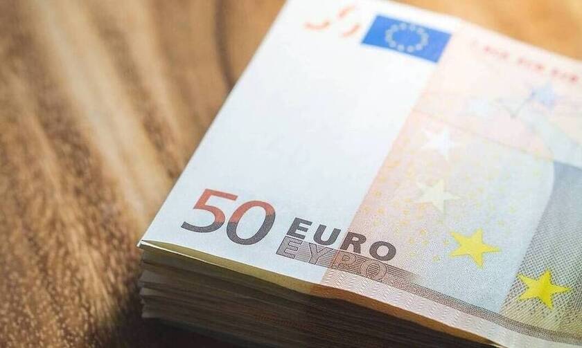 Κορονοϊός: Επίδομα 800 ευρώ για ελεύθερους επαγγελματίες- Ποιοι το δικαιούνται 