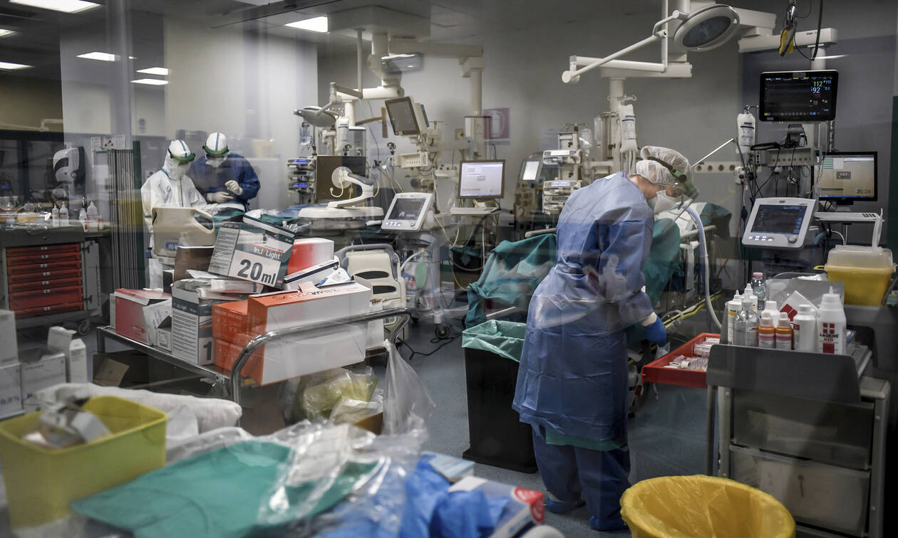 Κορονοϊός - Ιταλία: Βαρύ το τίμημα για τους γιατρούς - 43 έχουν χάσει τη ζωή τους