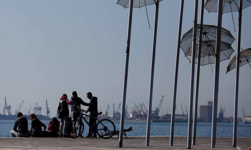 Θεσσαλονίκη - Ζέρβας: Αίτημα για απαγόρευση κυκλοφορίας στην παραλία - Βόλτα σε συγκεκριμένες ώρες