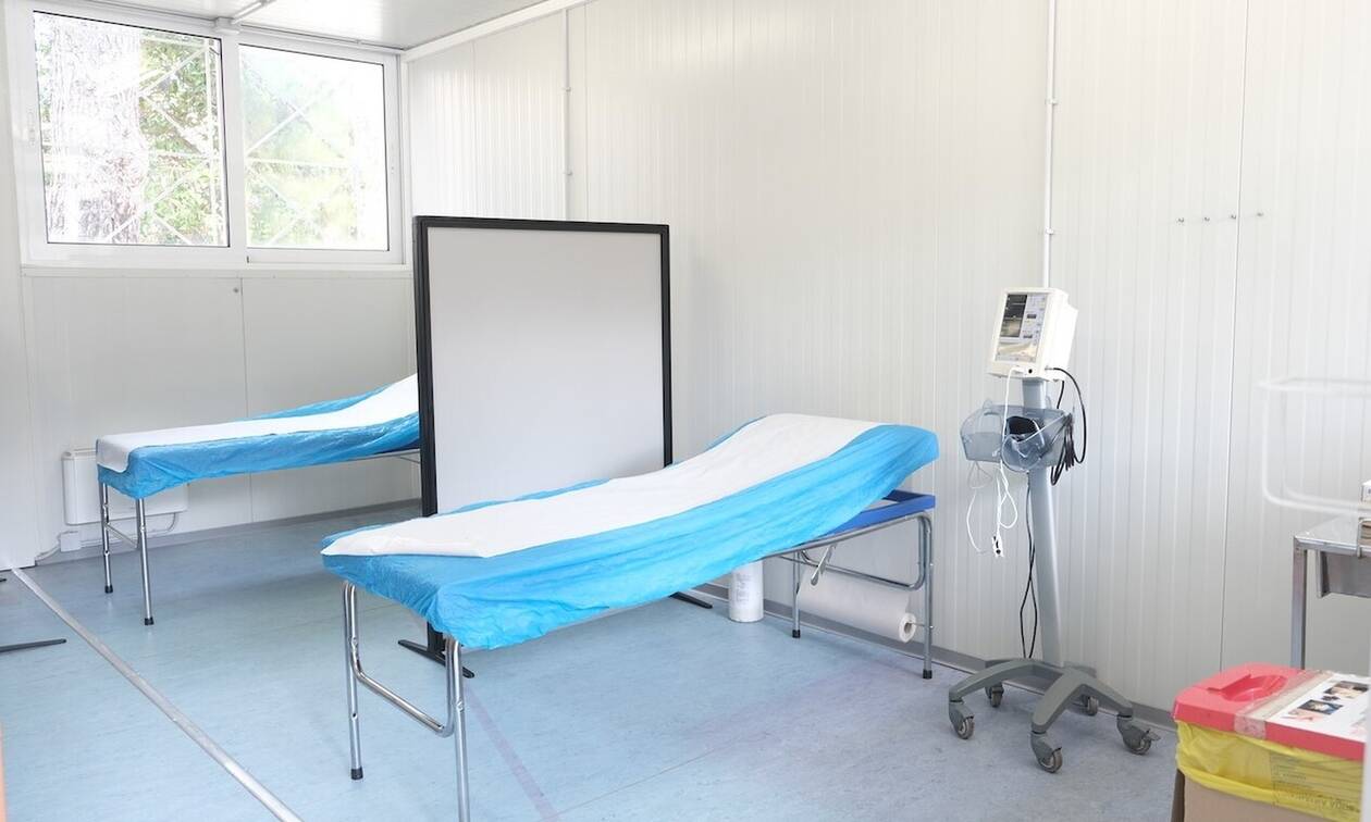 Κορονοϊός: Πώς θα γίνεται η παρακολούθηση ασθενών στο σπίτι - Κέντρα Υγείας μόνο για COVID-19