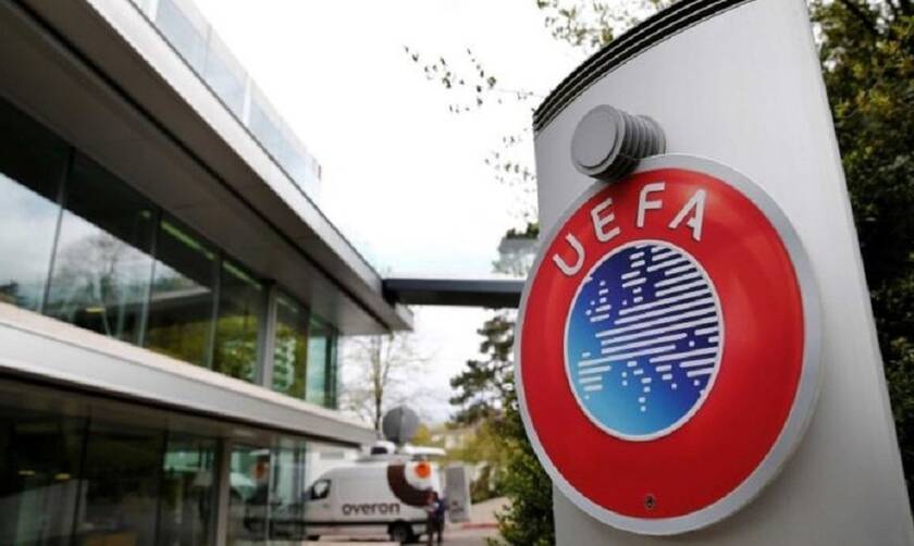 Κορονοϊός: Η UEFA προγραμματίζει, αλλά οι κυβερνήσεις αποφασίζουν για τη σέντρα