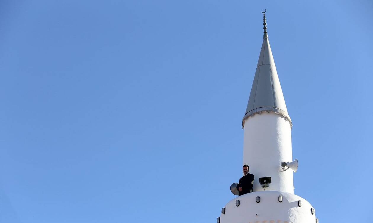 Κορονοϊός: Τι συνέβη με τις απαγορεύσεις των μεγαφώνων στα τζαμιά της Κομοτηνής;