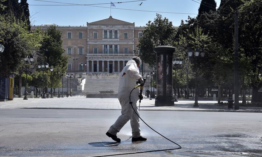 Κορονοϊός: 90 θάνατοι στην Ελλάδα - 56 νέα κρούσματα - 2.011 στο σύνολο