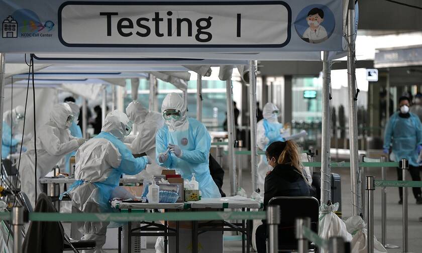 Κορονοϊός - Τρόμος στη Νότια Κορέα: Πάνω από 100 άτομα που νίκησαν τον ιό ξανακόλλησαν