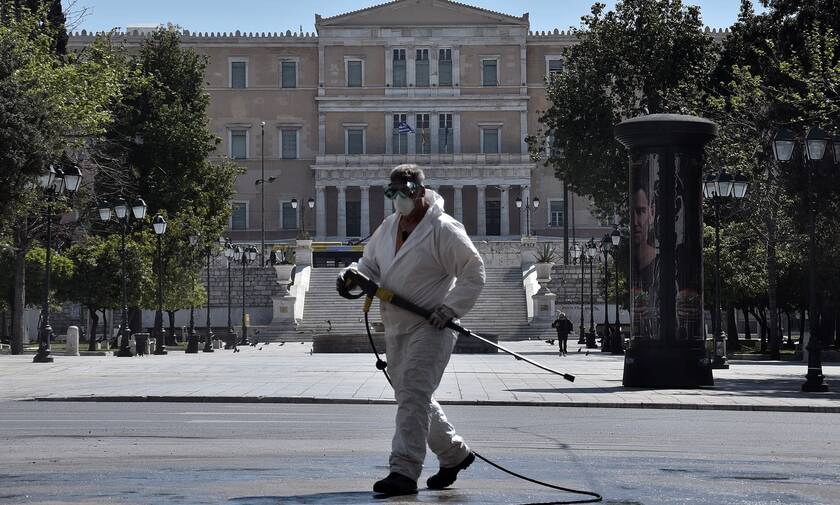 Κορονοϊός: Μεγαλώνει η μακάβρια λίστα - 100 οι νεκροί στην Ελλάδα από τον φονικό ιό